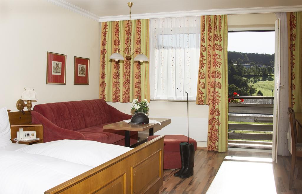 Hotel Reitzentrum Hausruckhof Ampflwang im Hausruckwald Kültér fotó